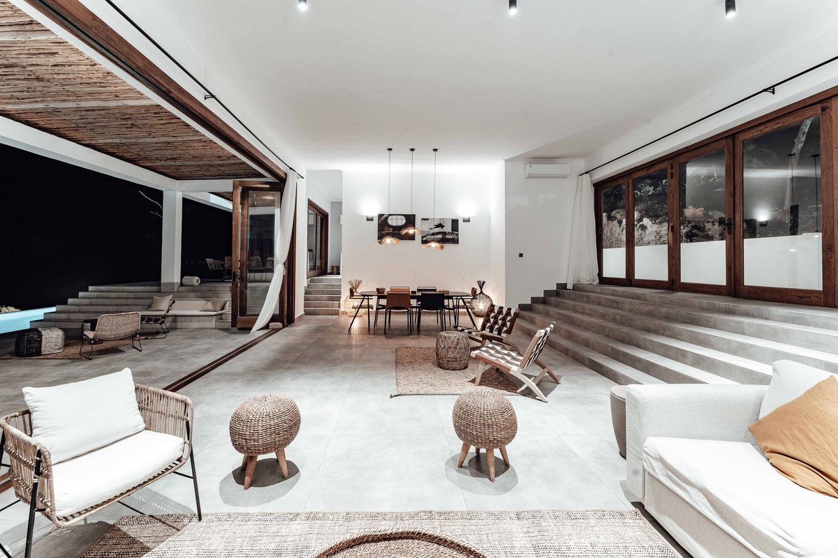 31 Saltgrass Point
